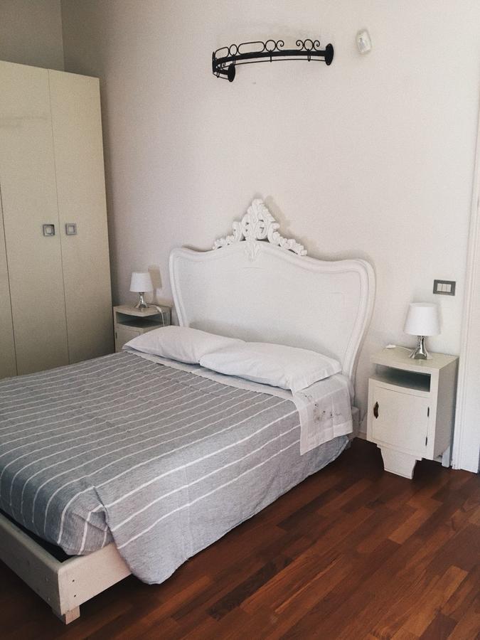 Domus Nova Residenza Il B&B มานโตวา ภายนอก รูปภาพ